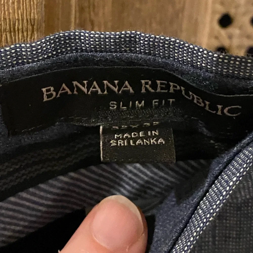 32 x 32 slim fit banana republic dress pants. Never worn